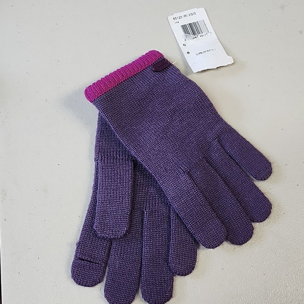 Coach XS/Small Iris Purple And Magenta GLOVES - NEW